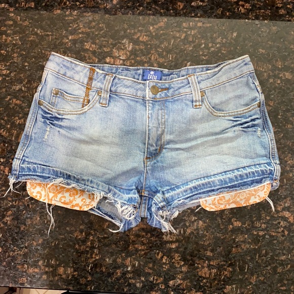 Lilu Jean Shorts, Sz 11 - Picture 1 of 7
